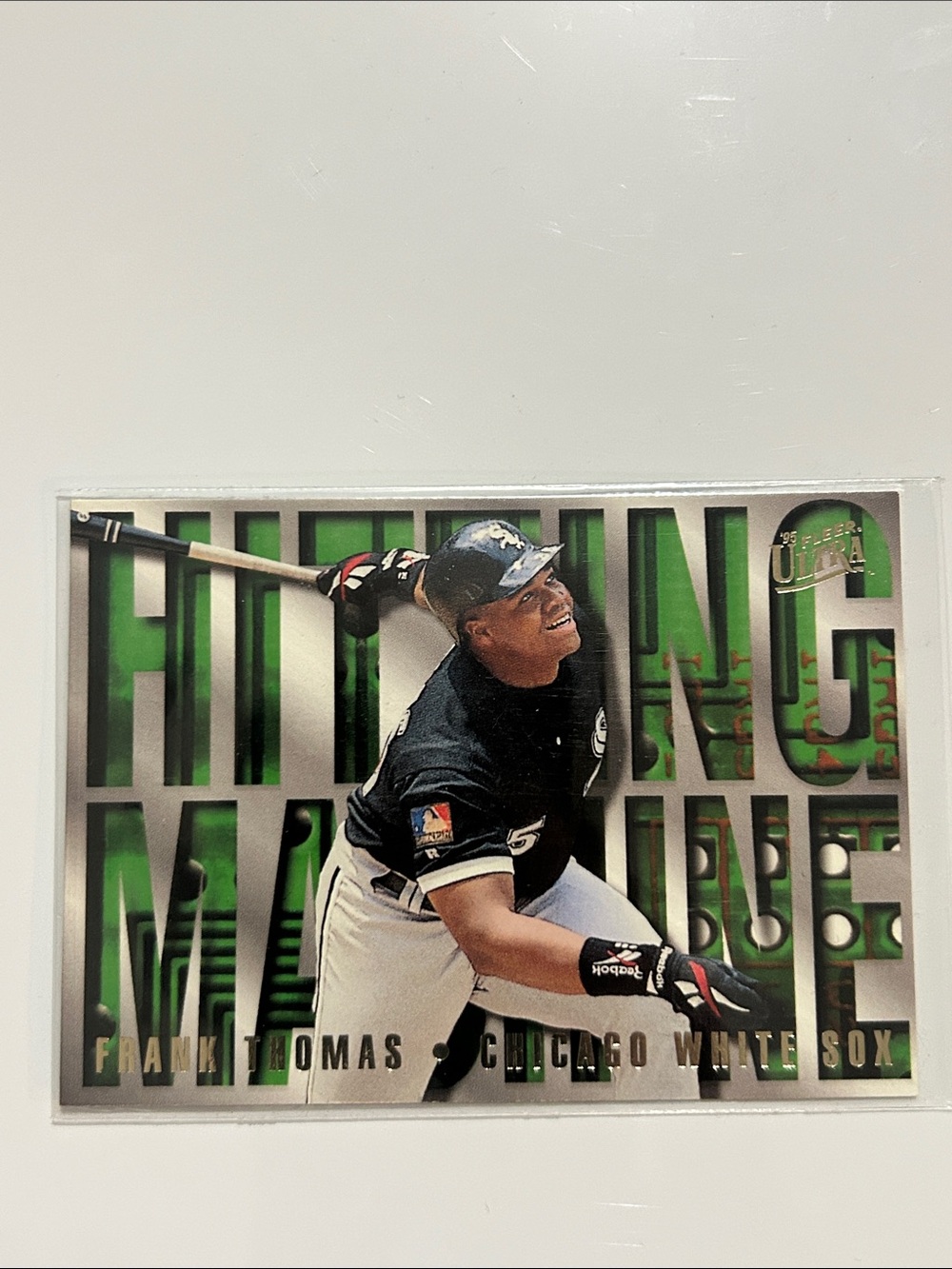 1995 Fleer Ultra Frank Thomas “Hitting Machine” insert baseball card #10